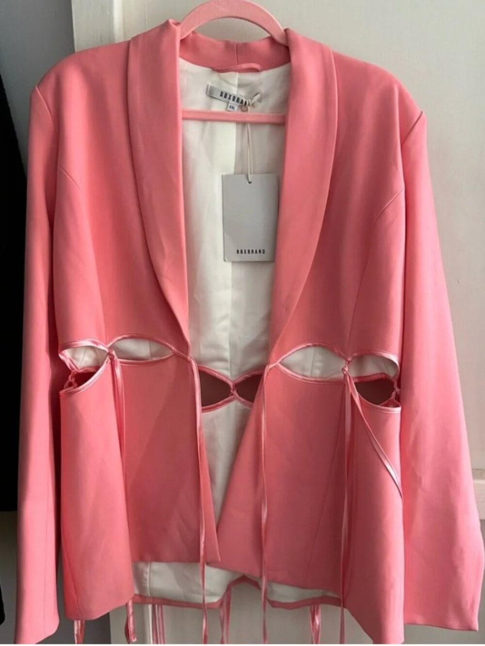 BBXBRAND Pink Satin Tie Blazer